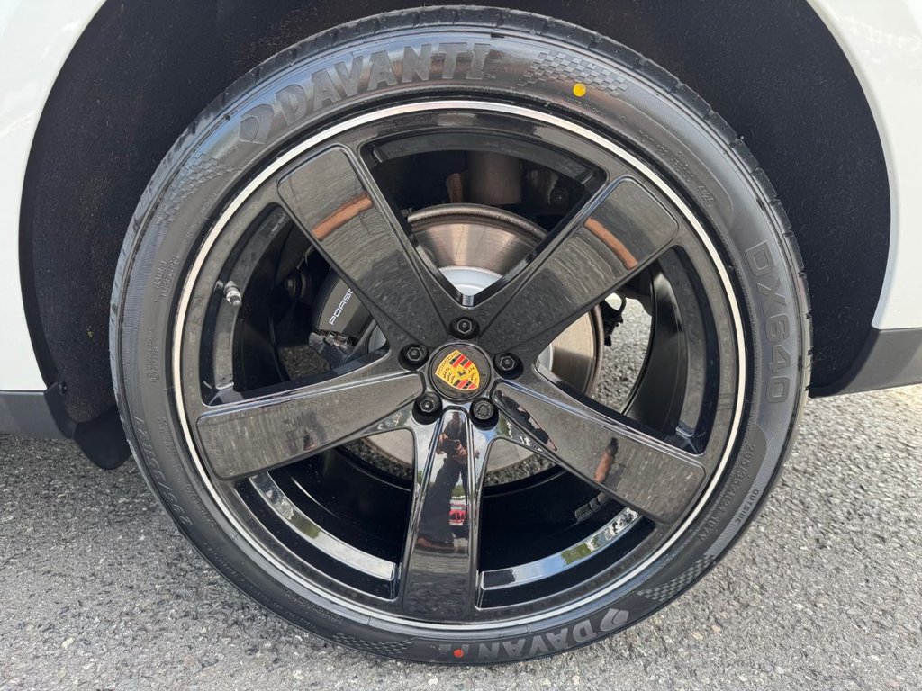 Used Porsche Macan 2022 for sale - 76546477: Photo 38