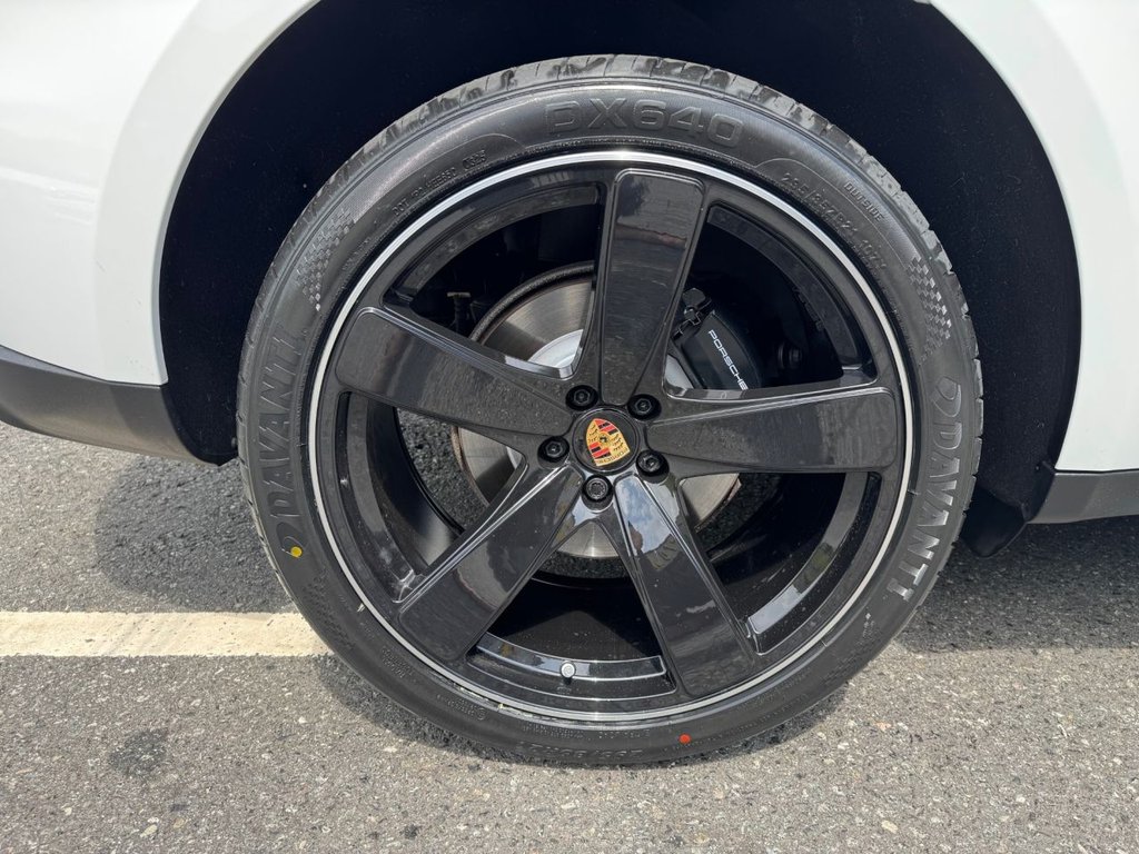 Used Porsche Macan 2022 for sale - 76546477: Photo 42