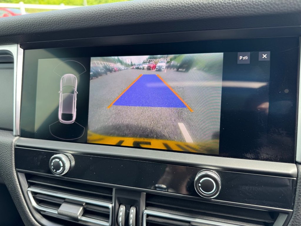 Used Porsche Macan 2022 for sale - 76546477: Photo 46