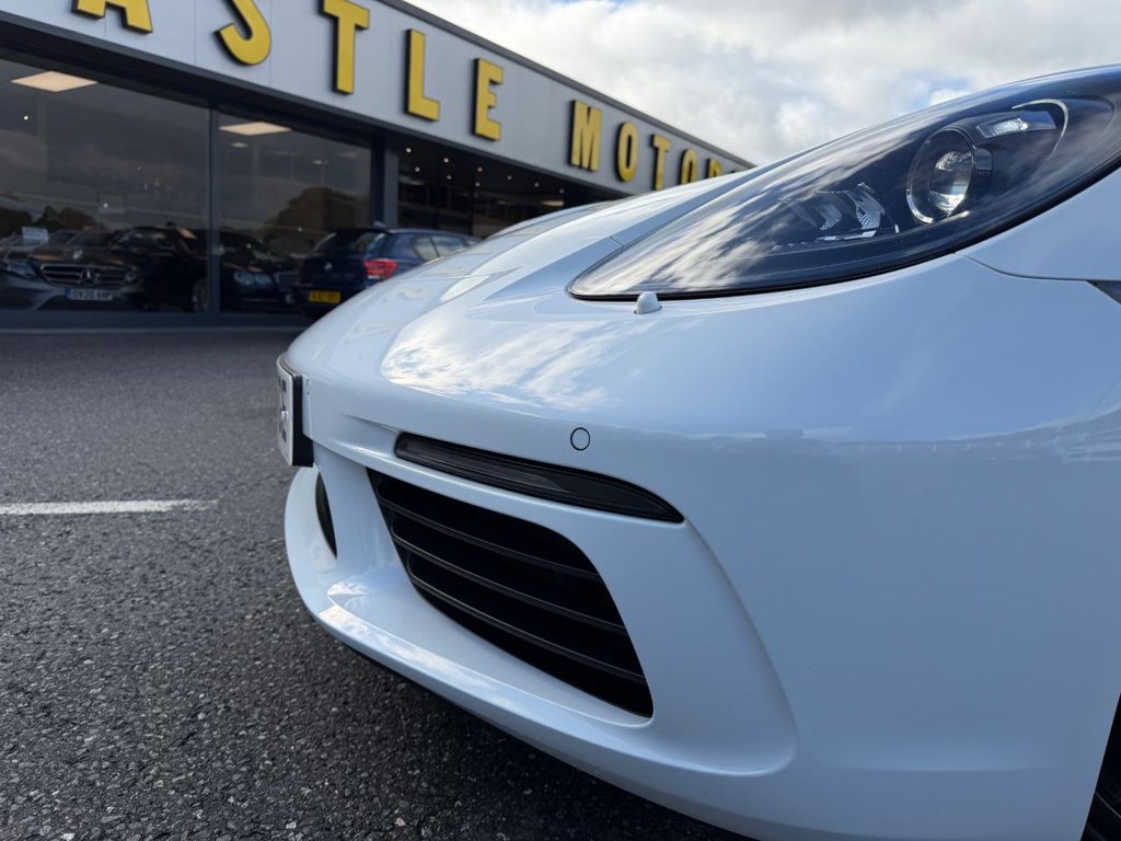 Used Porsche 718 Cayman 2017 for sale - 76375984: Photo 26