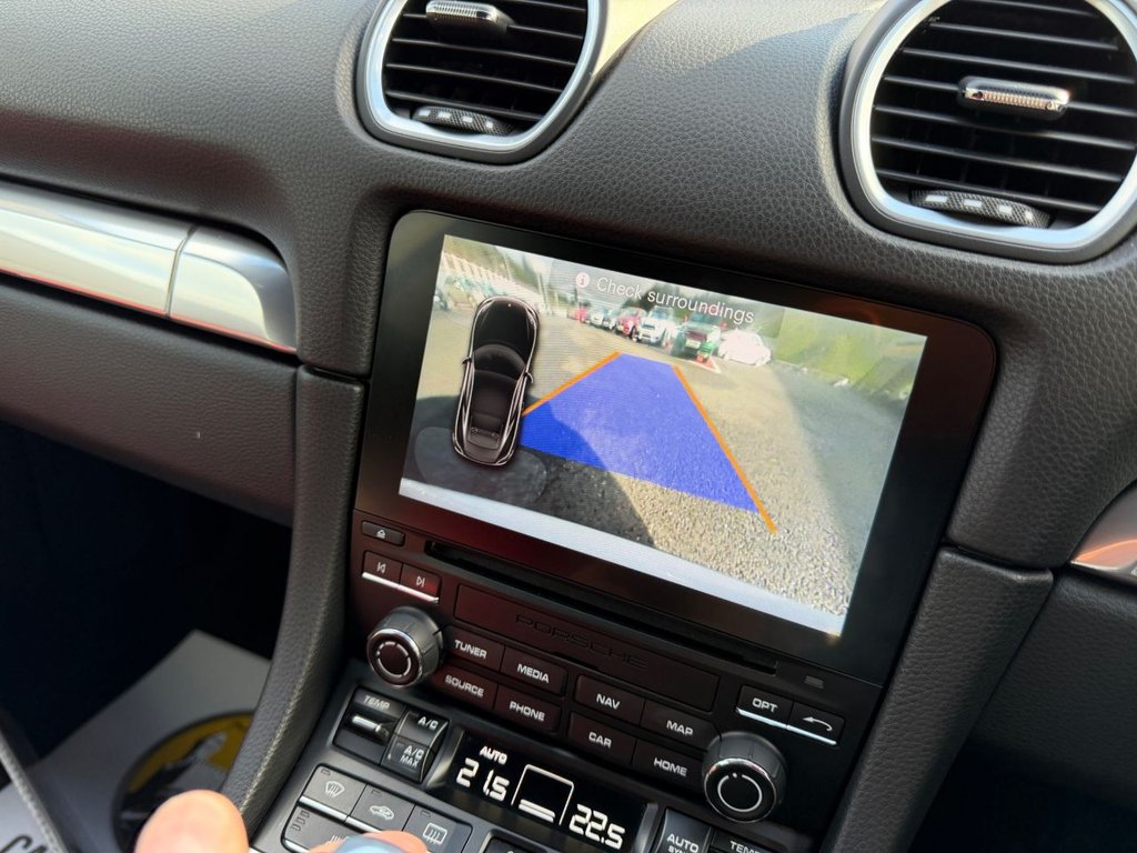 Used Porsche 718 Cayman 2017 for sale - 76375984: Photo 37