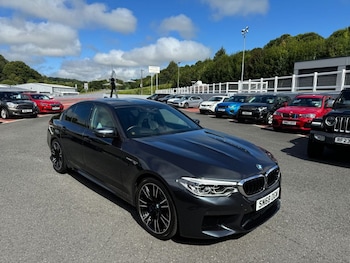 BMW - M5