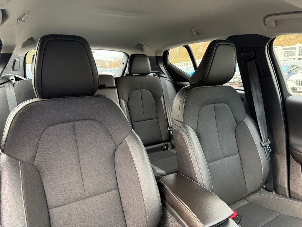 Used Volvo XC40 2019 for sale - 78124062: Photo 38