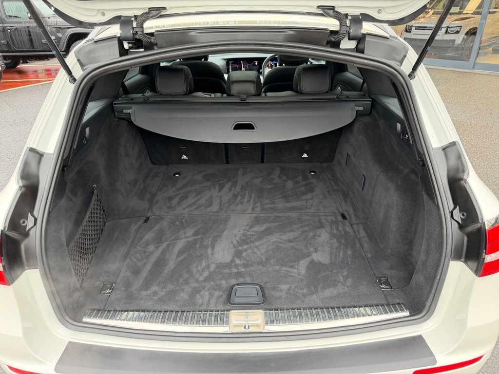 Used Mercedes-Benz E Class 2019 for sale - 77383902: Photo 25