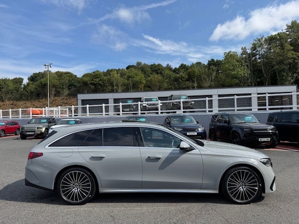 Used Mercedes-Benz E Class 2024 for sale - 75642238: Photo 8