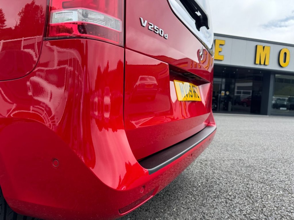 Used Mercedes-Benz V-Class 2019 for sale - 77250134: Photo 36