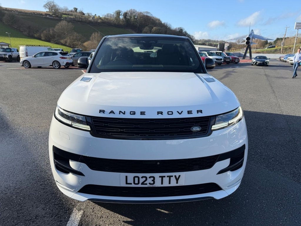Used Land Rover Range Rover Sport 2023 for sale - 77643026: Photo 2