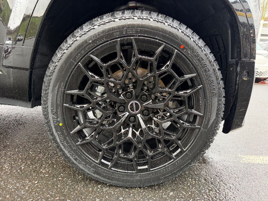 Used Land Rover Defender 110 2026 for sale - 77594018: Photo 8