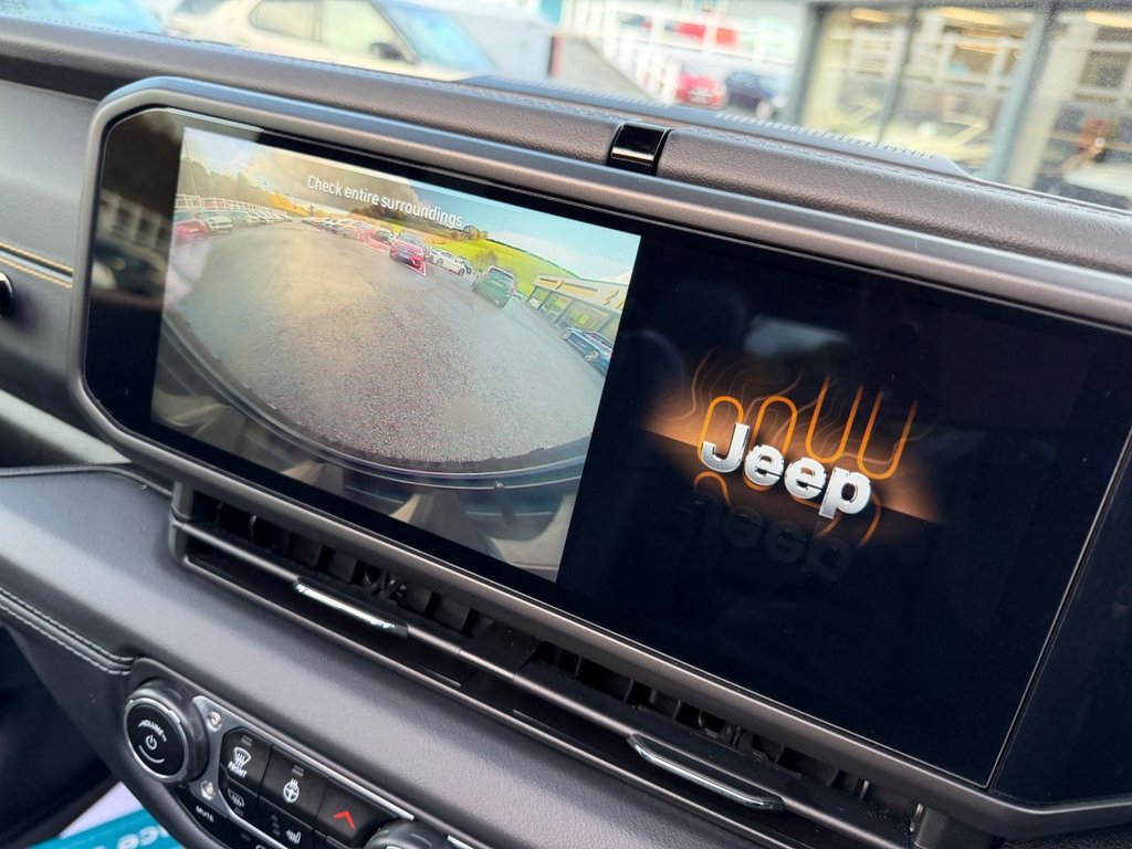 Used Jeep Wrangler 2024 for sale - 76520748: Photo 38