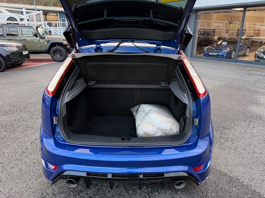 Used Ford Focus 2010 for sale - 77048915: Photo 17