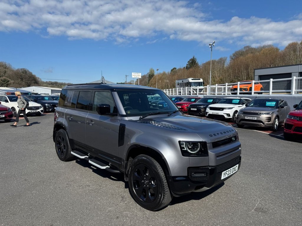 Used Land Rover Defender 2023 for sale - 76105758: Photo 1