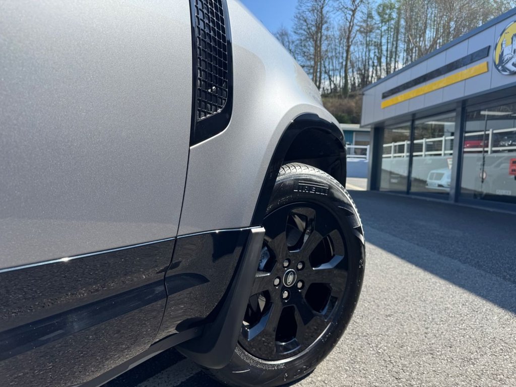 Used Land Rover Defender 2023 for sale - 76105758: Photo 29