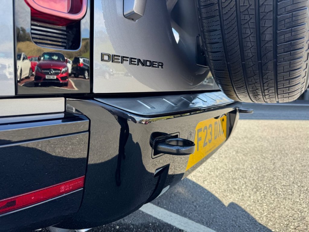 Used Land Rover Defender 2023 for sale - 76105758: Photo 36