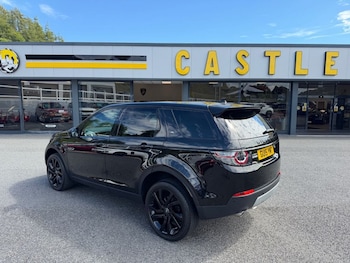 Used Land Rover Discovery Sport 2015 for sale - 78964232: Photo