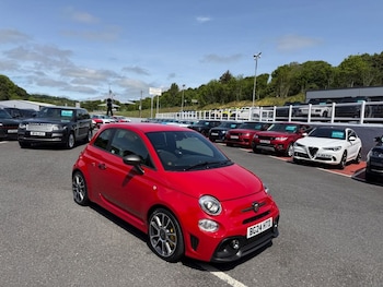 Used Abarth 695 2024 for sale - 78682739: Photo