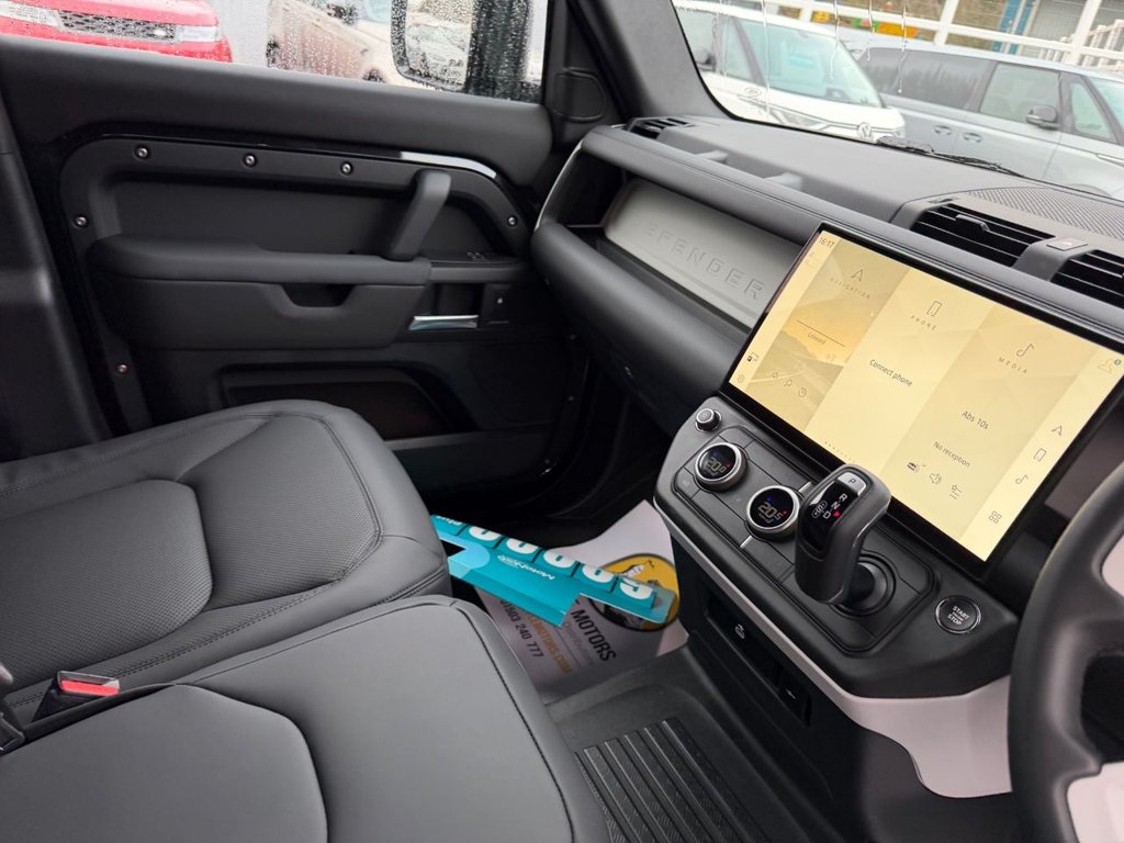 Used Land Rover Defender 110 2026 for sale - 77594023: Photo 13