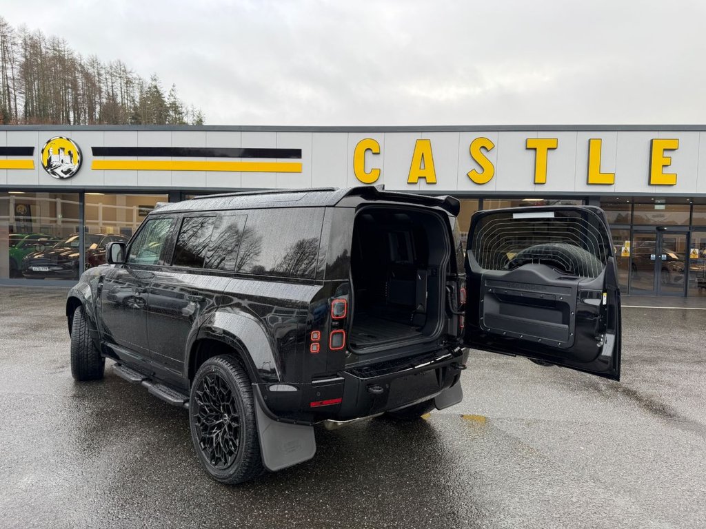 Used Land Rover Defender 110 2026 for sale - 77594023: Photo 15