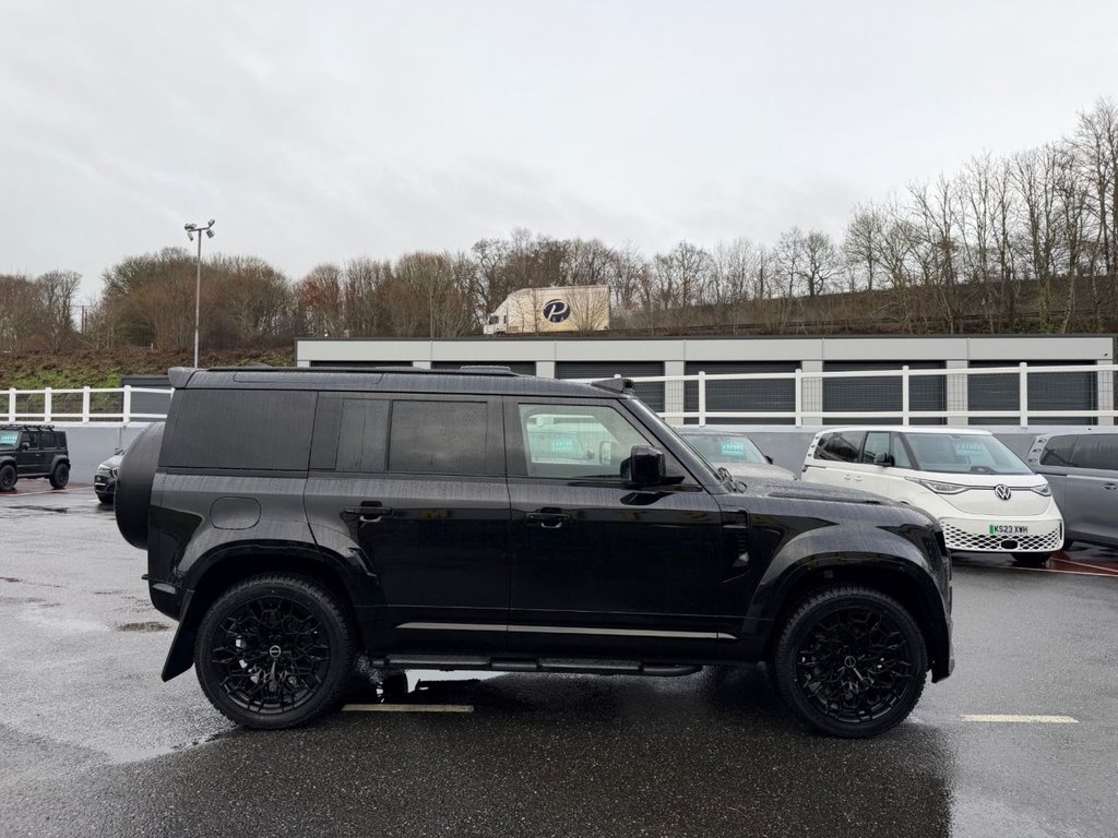 Used Land Rover Defender 110 2026 for sale - 77594023: Photo 7