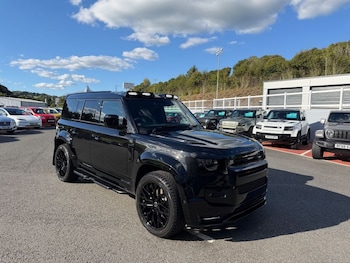 Land Rover - Defender 110