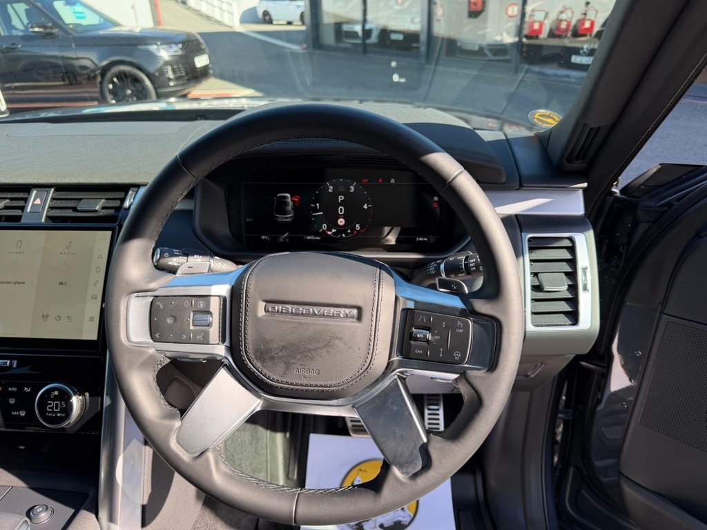 Used Land Rover Discovery 2025 for sale - 77919879: Photo 11