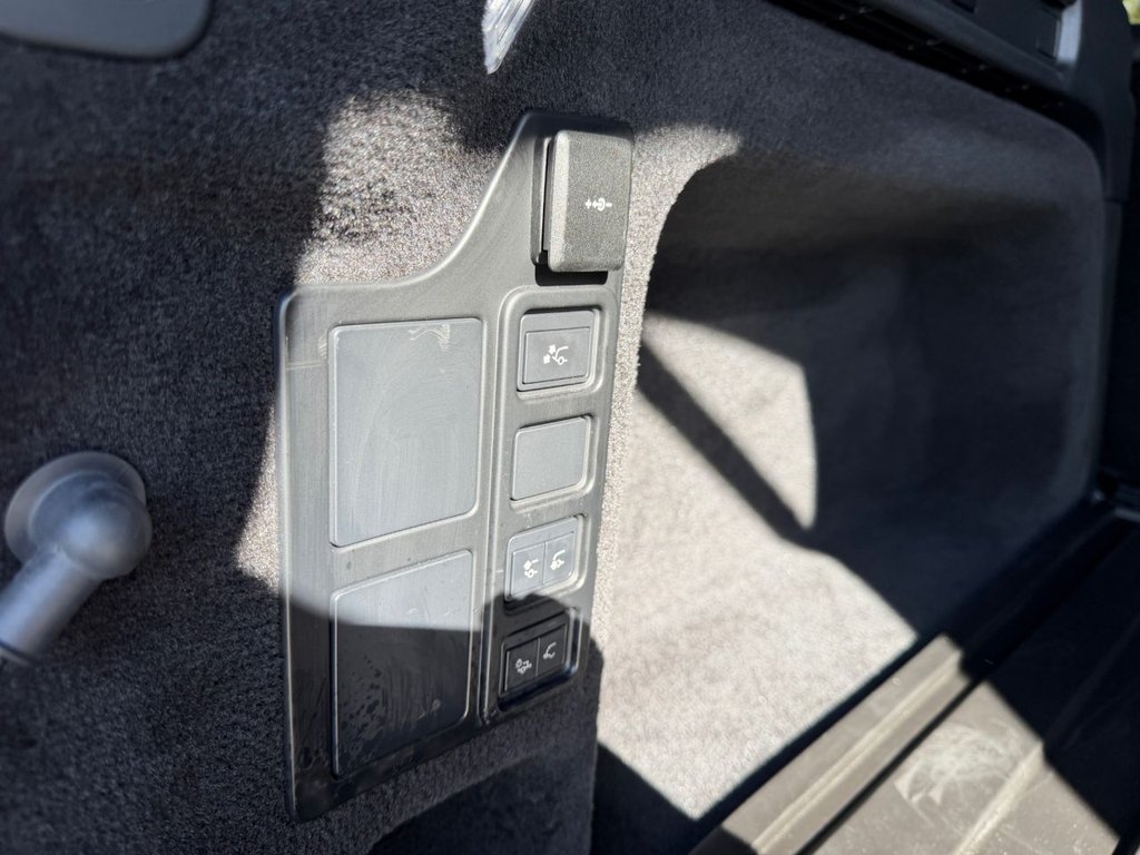 Used Land Rover Discovery 2025 for sale - 77919879: Photo 19