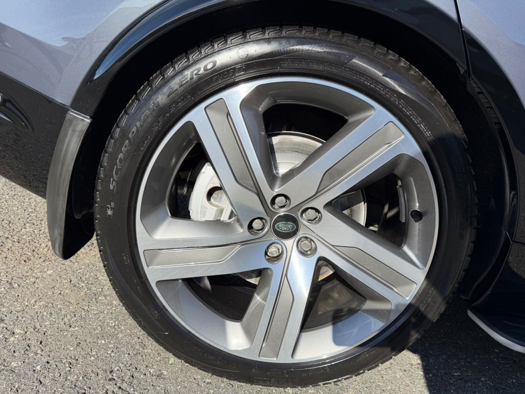 Used Land Rover Discovery 2025 for sale - 77919879: Photo 41