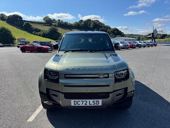 Used Land Rover Defender 2022 for sale - 75410992: Photo