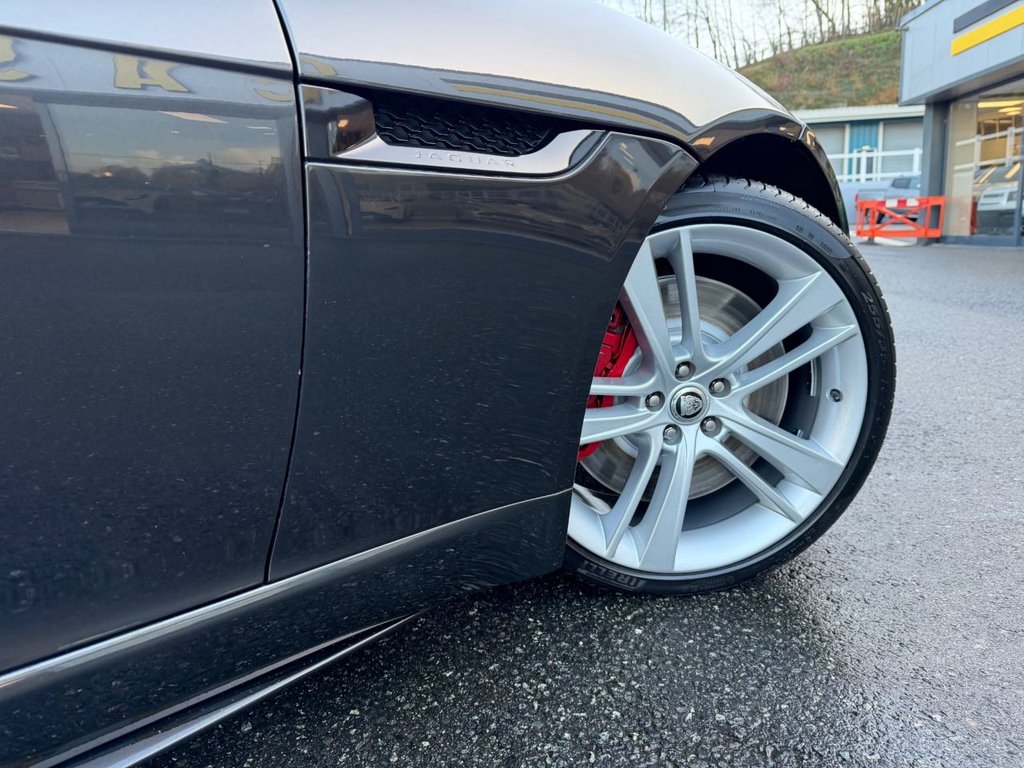 Used Jaguar F-Type 2013 for sale - 77006977: Photo 24