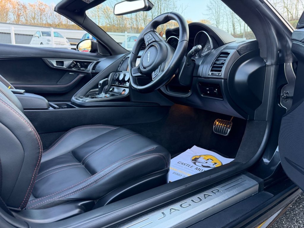 Used Jaguar F-Type 2013 for sale - 77006977: Photo 40