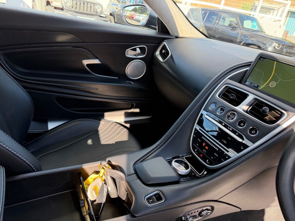 Used Aston Martin DB11 2019 for sale - 77408468: Photo 10