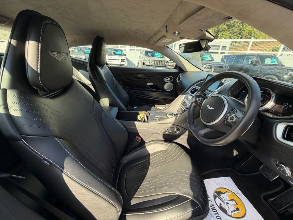 Used Aston Martin DB11 2019 for sale - 77408468: Photo 12