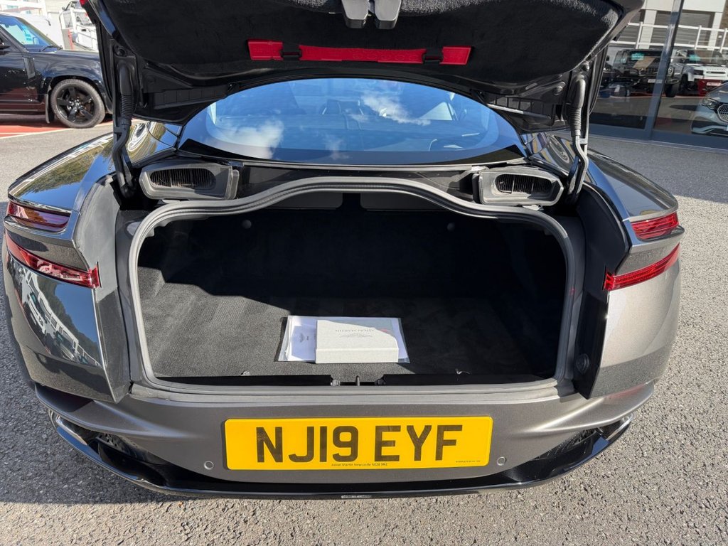 Used Aston Martin DB11 2019 for sale - 77408468: Photo 15