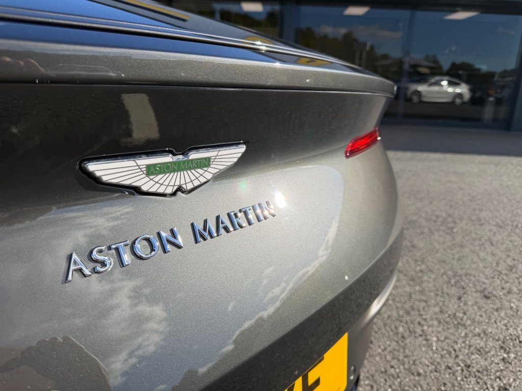 Used Aston Martin DB11 2019 for sale - 77408468: Photo 16