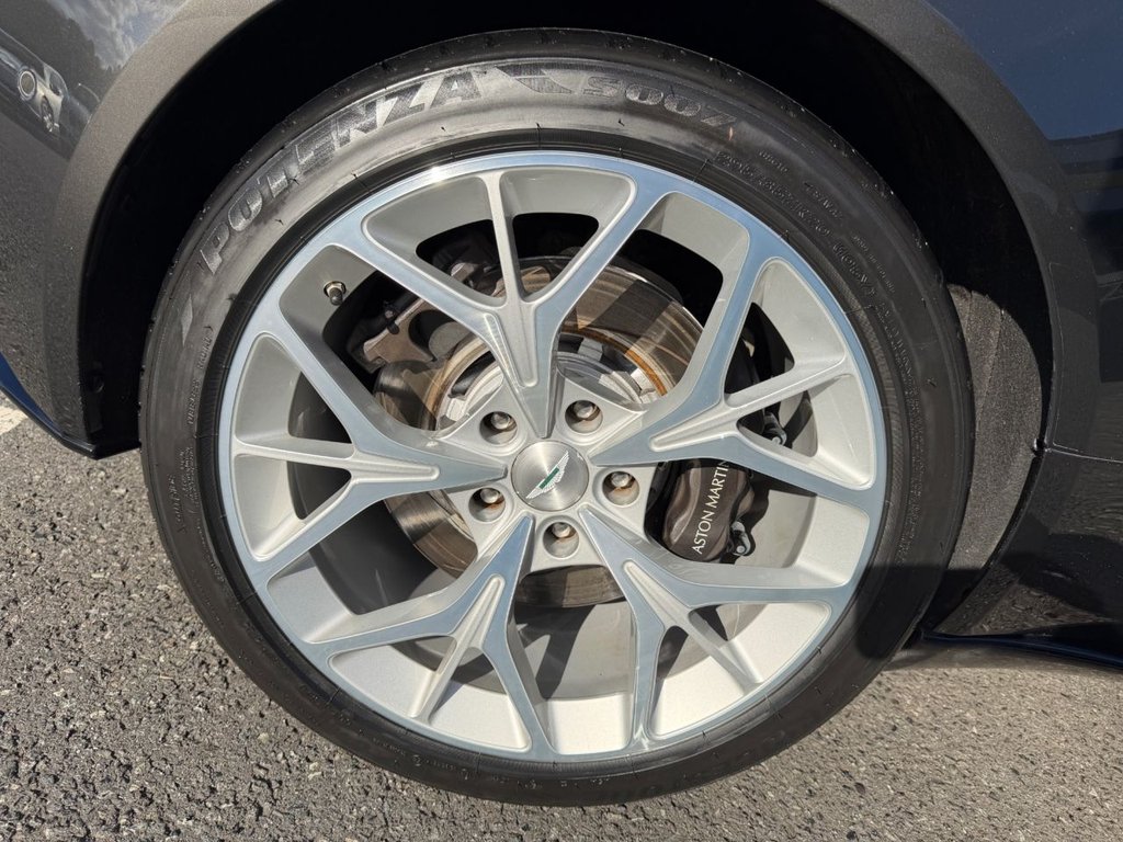 Used Aston Martin DB11 2019 for sale - 77408468: Photo 39