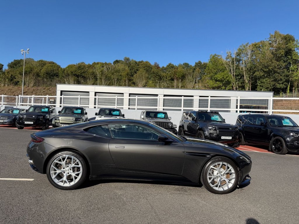 Used Aston Martin DB11 2019 for sale - 77408468: Photo 7