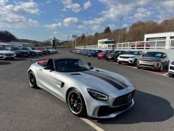 2020 (69) - 4.0 V8 BiTurbo R Roadster SpdS DCT 585 ps 2-Door