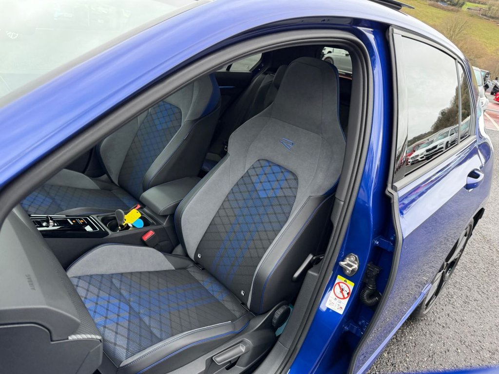 Used Volkswagen Golf 2023 for sale - 77328182: Photo 23