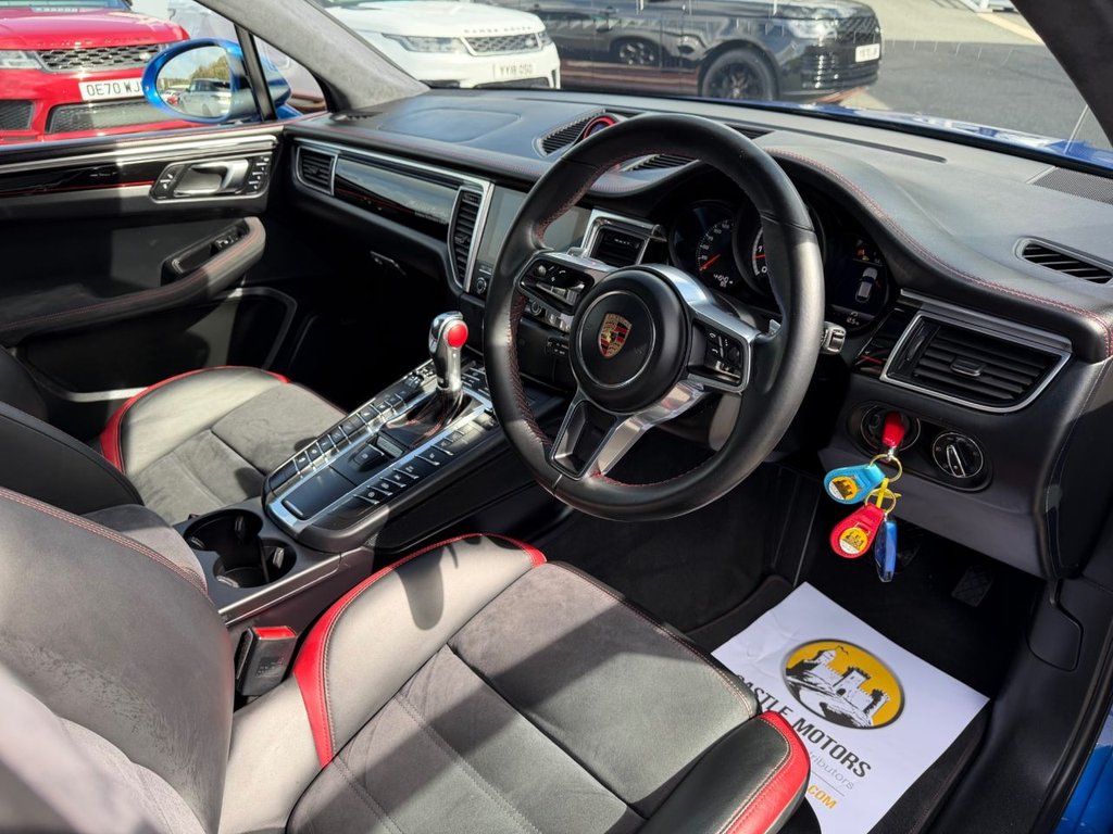 Used Porsche Macan 2018 for sale - 78016779: Photo 12