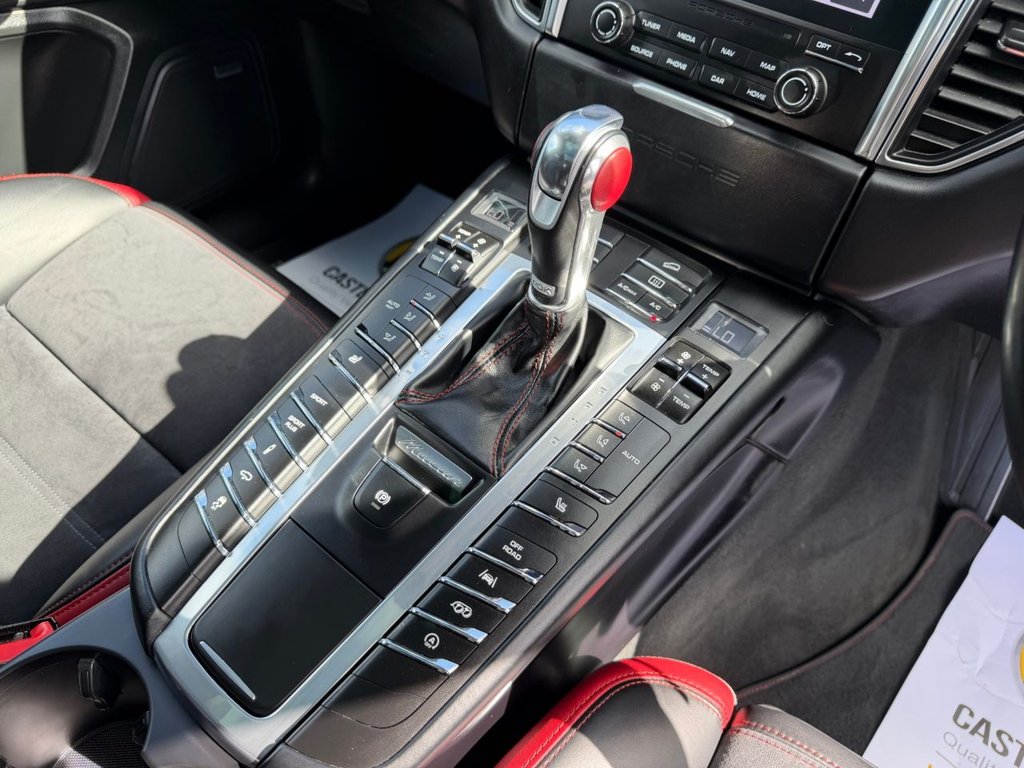 Used Porsche Macan 2018 for sale - 78016779: Photo 19