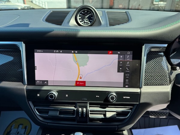 Used Porsche Macan 2021 for sale - 76132298: Photo 18
