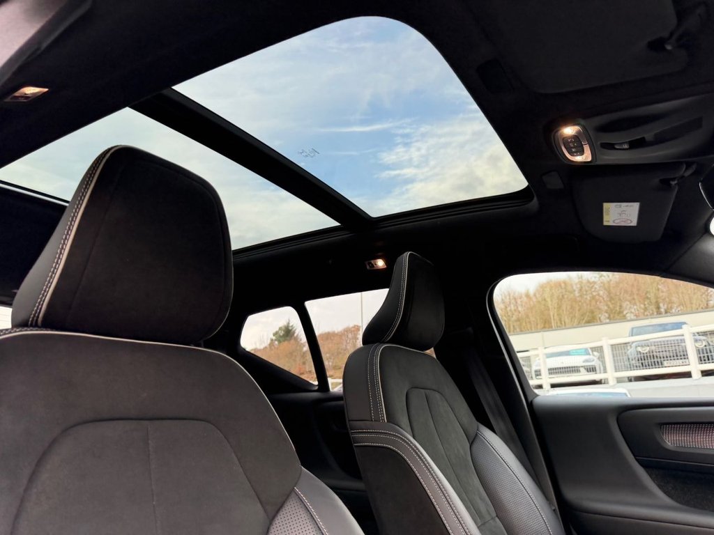 Used Volvo XC40 2018 for sale - 76820358: Photo 12