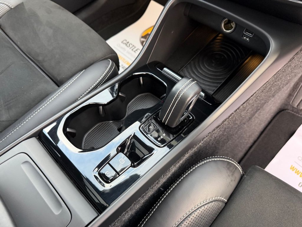 Used Volvo XC40 2018 for sale - 76820358: Photo 17