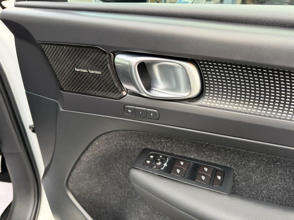 Used Volvo XC40 2018 for sale - 76820358: Photo 43