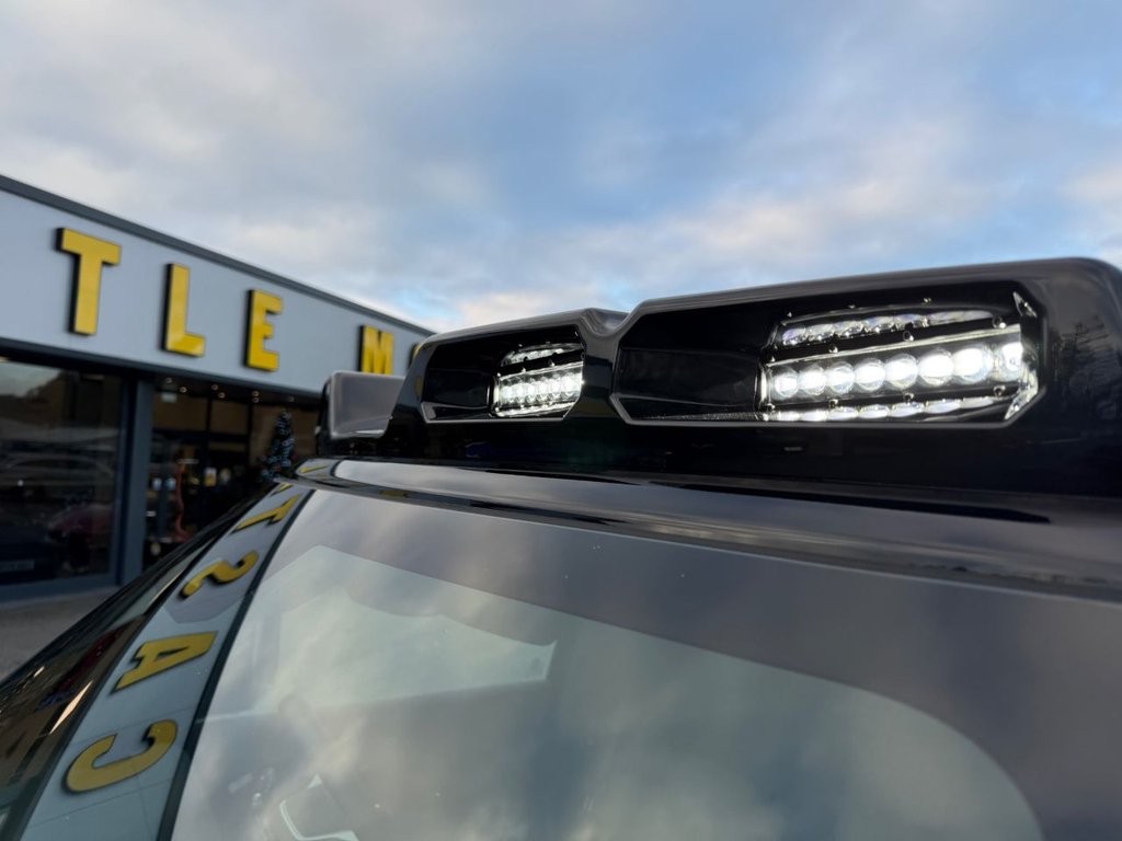 Used Land Rover Defender 110 2026 for sale - 77355873: Photo 24