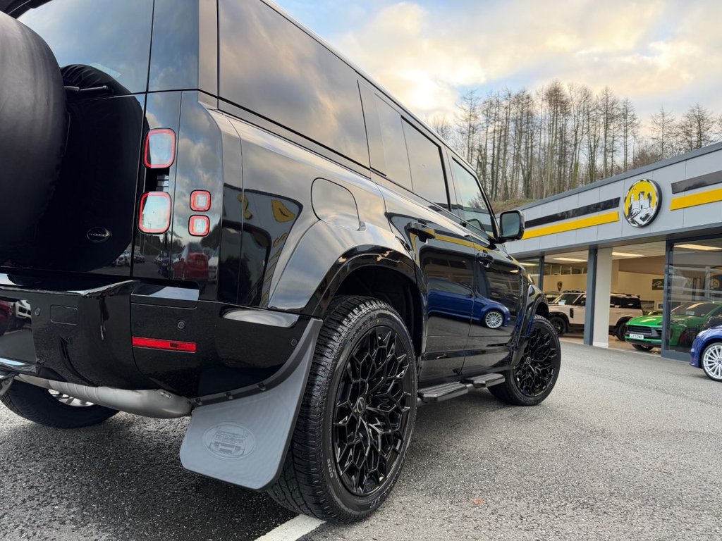 Used Land Rover Defender 110 2026 for sale - 77355873: Photo 35