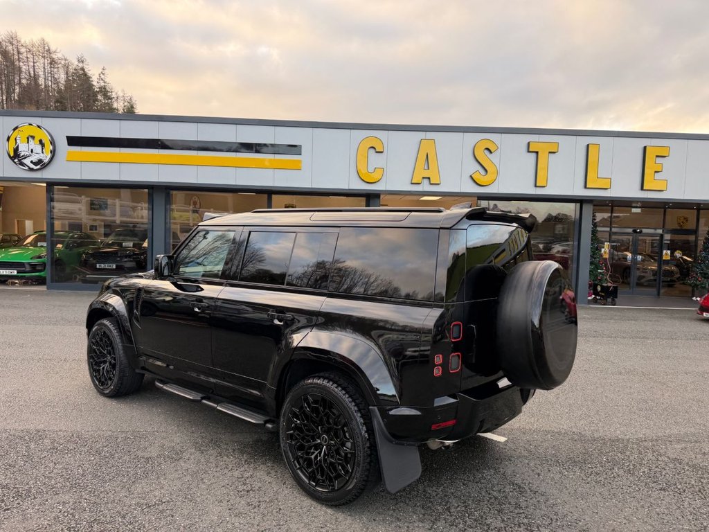 Used Land Rover Defender 110 2026 for sale - 77355873: Photo 5