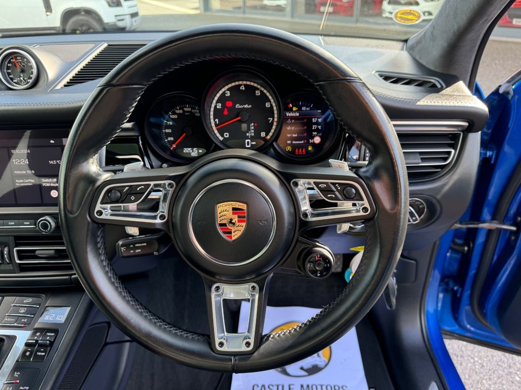 Used Porsche Macan 2020 for sale - 77879351: Photo 14