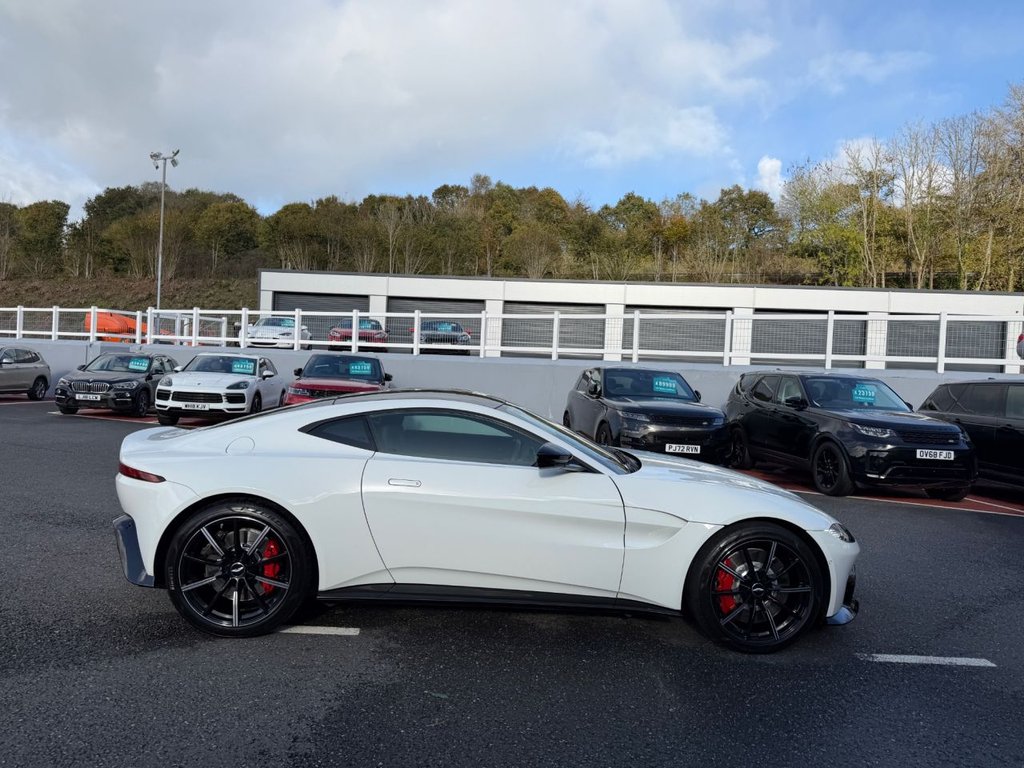 Used Aston Martin Vantage 2018 for sale - 76376271: Photo 7