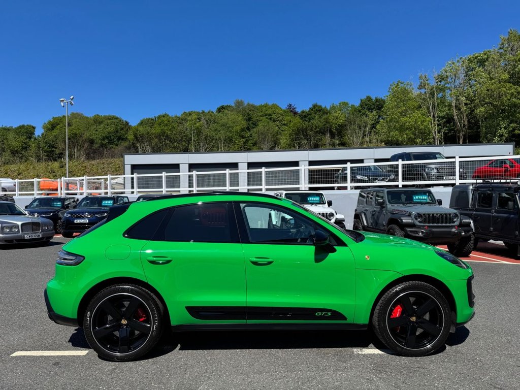 Used Porsche Macan 2021 for sale - 76454214: Photo 10