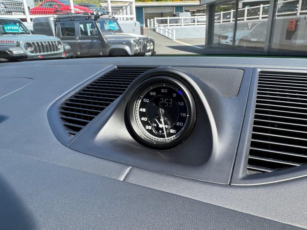 Used Porsche Macan 2021 for sale - 76454214: Photo 23